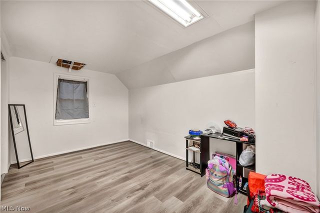 9410 Beech Avenue, Brooklyn, OH 44144