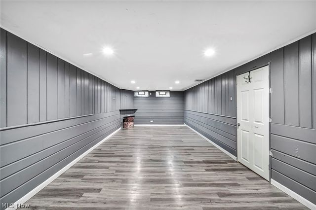 9410 Beech Avenue, Brooklyn, OH 44144