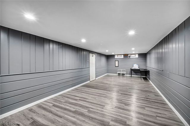 9410 Beech Avenue, Brooklyn, OH 44144