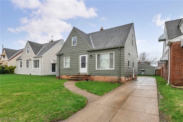 9410 Beech Avenue, Brooklyn, OH 44144