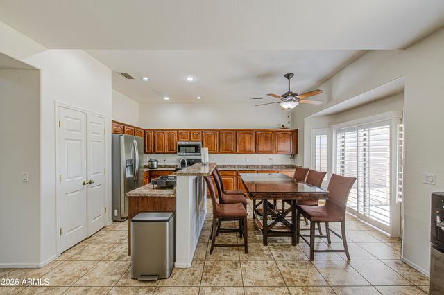 5521 W Pecan Road, Laveen, AZ 85339