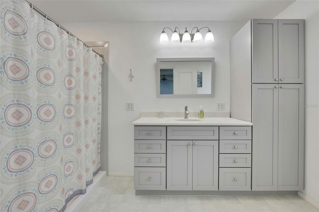 7103 CROWN OAKS DRIVE, Spring Hill, FL 34606