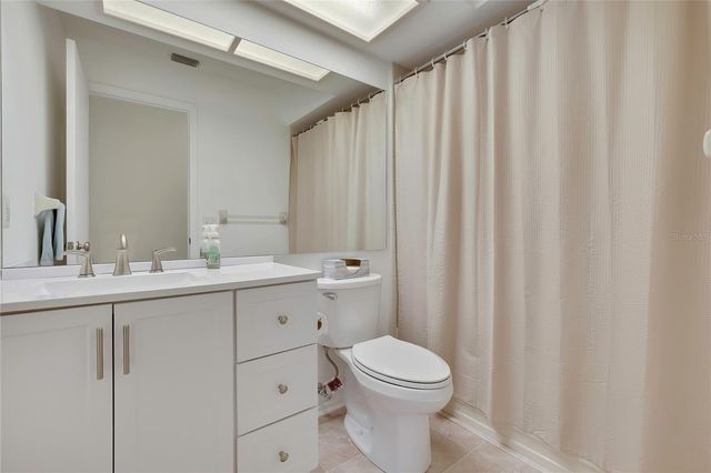 7103 CROWN OAKS DRIVE, Spring Hill, FL 34606