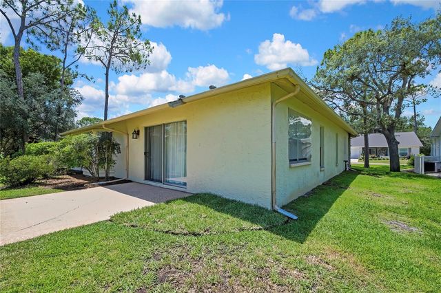 7103 CROWN OAKS DRIVE, Spring Hill, FL 34606