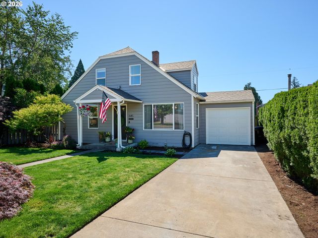 645 Nw 5TH Ave, Canby, OR 97013