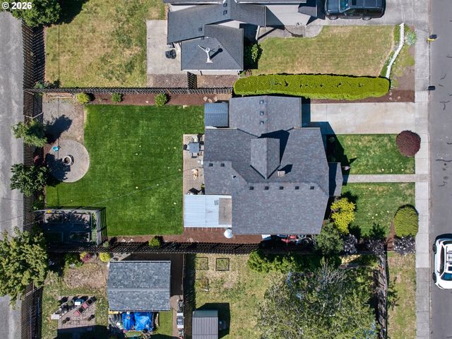 645 Nw 5TH Ave, Canby, OR 97013