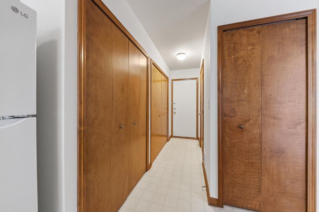 2445 Mulberry Court, Ann Arbor, MI 48104