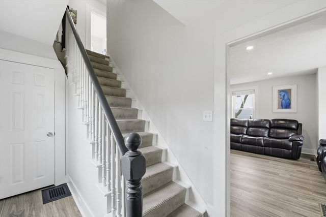 7 Cherry Street, Southborough, MA 01745