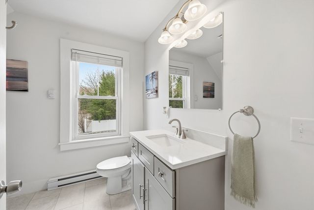 7 Cherry Street, Southborough, MA 01745