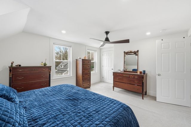 7 Cherry Street, Southborough, MA 01745