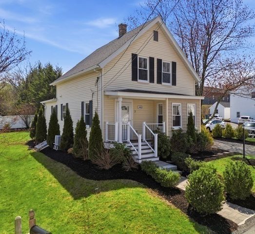 7 Cherry Street, Southborough, MA 01745