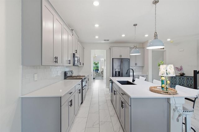 1458 OLYMPIC CLUB BOULEVARD, Davenport, FL 33896