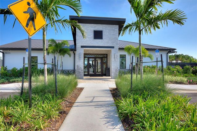 1458 OLYMPIC CLUB BOULEVARD, Davenport, FL 33896