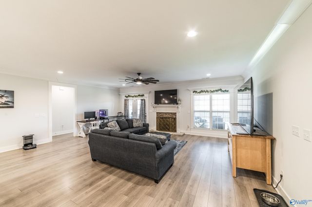 8230 Nantucket Circle, Owens Cross Roads, AL 35763