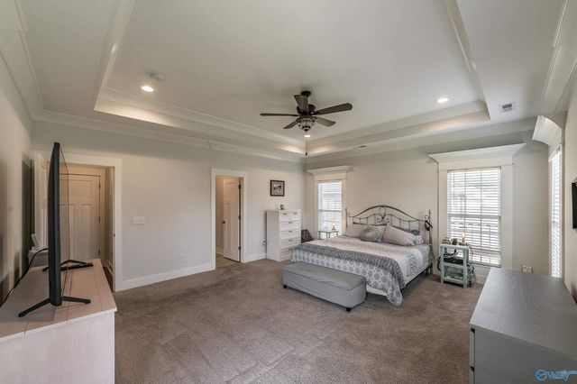 8230 Nantucket Circle, Owens Cross Roads, AL 35763