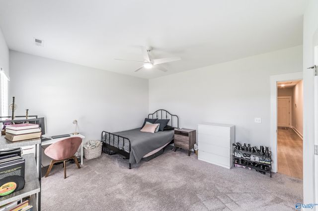 8230 Nantucket Circle, Owens Cross Roads, AL 35763