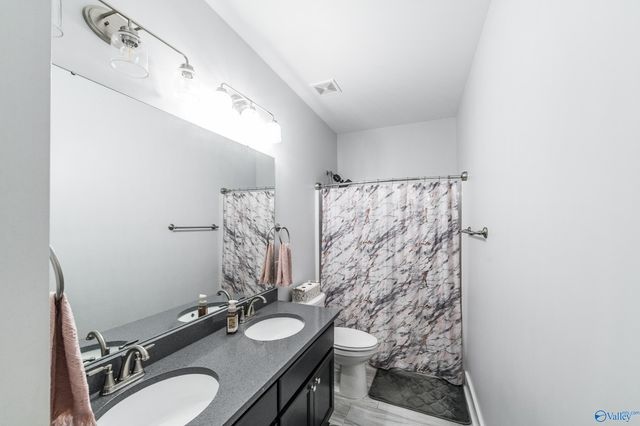 8230 Nantucket Circle, Owens Cross Roads, AL 35763