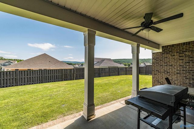 8230 Nantucket Circle, Owens Cross Roads, AL 35763