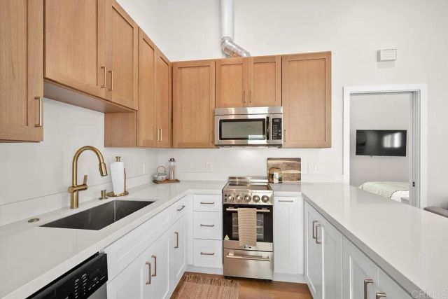 4404 Voltaire Street, San Diego, CA 92107