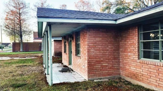 18219 Kings Lynn Street, Webster, TX 77058