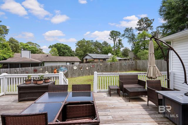 111 Tibidow Circle, Daphne, AL 36526