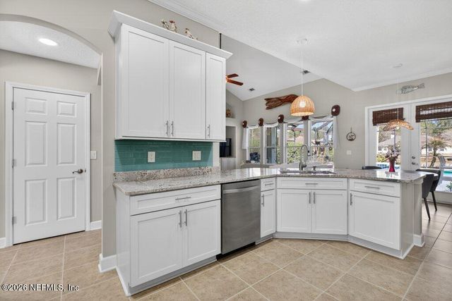 1314 HONEYSUCKLE Drive, St. Johns, FL 32259