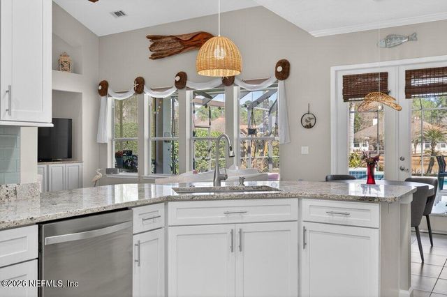 1314 HONEYSUCKLE Drive, St. Johns, FL 32259