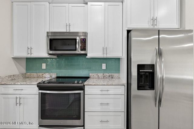 1314 HONEYSUCKLE Drive, St. Johns, FL 32259