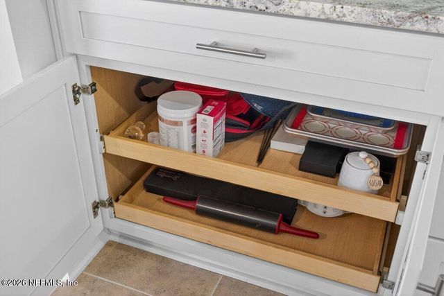 1314 HONEYSUCKLE Drive, St. Johns, FL 32259