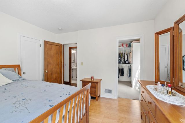 1820 Holton Street, Falcon Heights, MN 55113