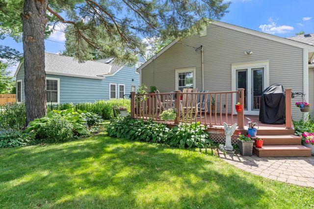 1820 Holton Street, Falcon Heights, MN 55113
