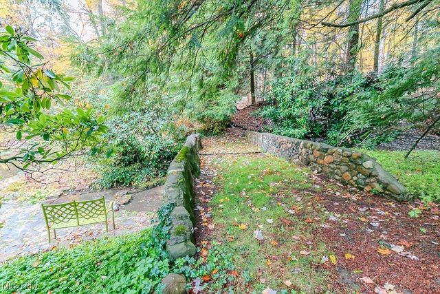 10331 Butternut Road, Chesterland, OH 44026