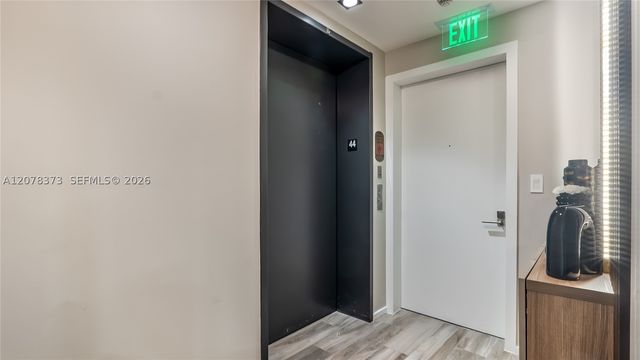 801 S Miami Ave 4407, Miami, FL 33130