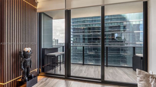 801 S Miami Ave 4407, Miami, FL 33130