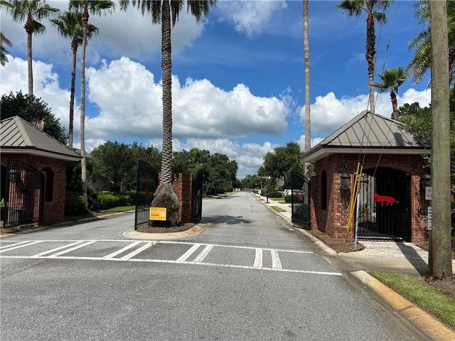 500 Fox Run Circle, Brunswick, GA 31525