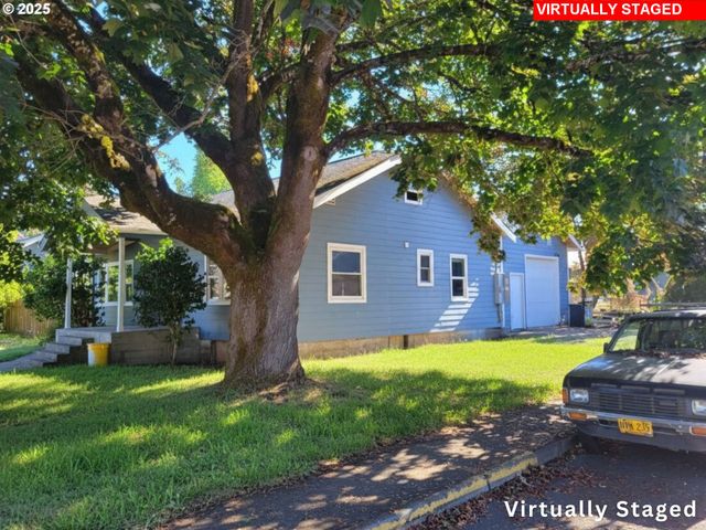 431 Sw 3RD Ave, Canby, OR 97013