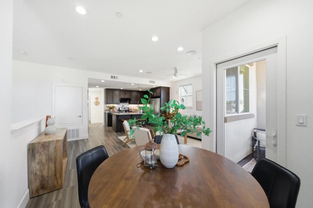 Image 13 of property listing at 4023 Clydesdale, Fremont, CA 94555