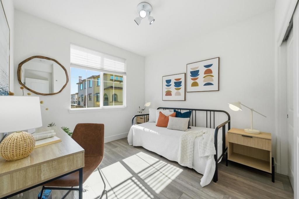 Image 14 of property listing at 4023 Clydesdale, Fremont, CA 94555