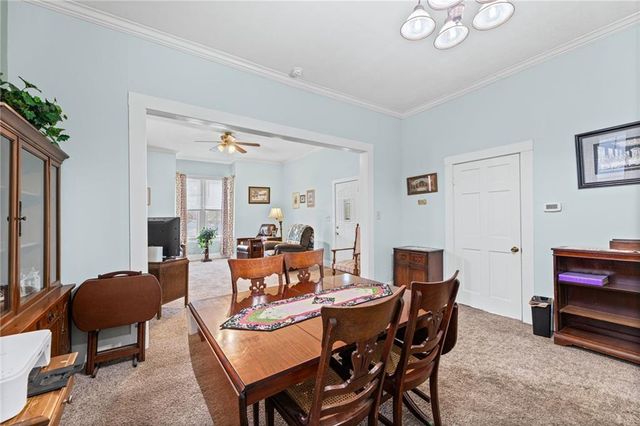 1434 6th Avenue, Leavenworth, KS 66048