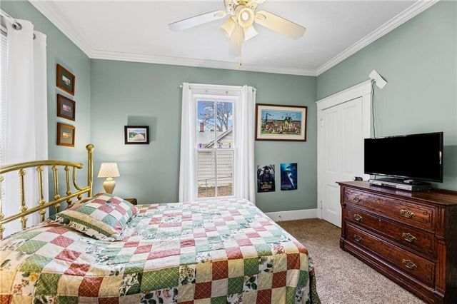 1434 6th Avenue, Leavenworth, KS 66048