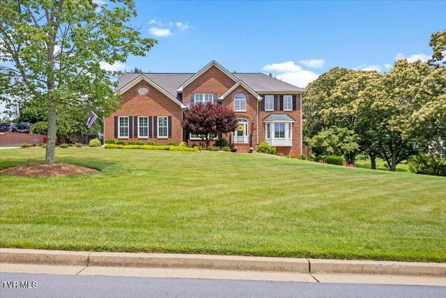 106 Sterling Springs Drive, Johnson City, TN 37604