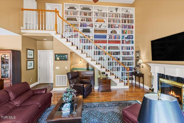 106 Sterling Springs Drive, Johnson City, TN 37604