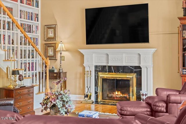106 Sterling Springs Drive, Johnson City, TN 37604