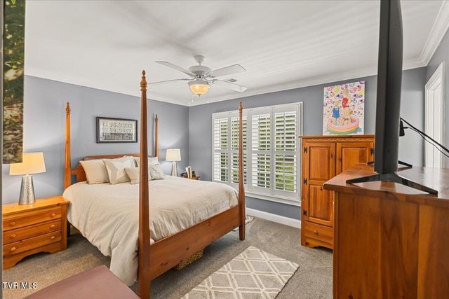 106 Sterling Springs Drive, Johnson City, TN 37604