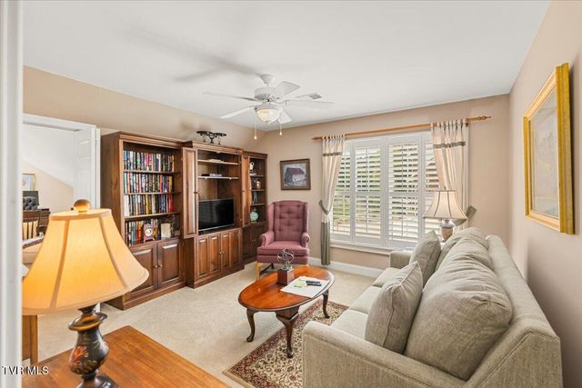 106 Sterling Springs Drive, Johnson City, TN 37604