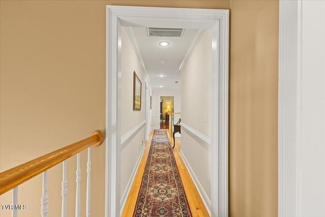 106 Sterling Springs Drive, Johnson City, TN 37604