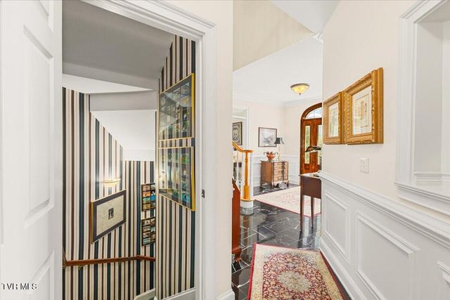 106 Sterling Springs Drive, Johnson City, TN 37604