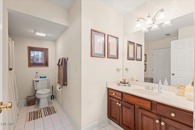 106 Sterling Springs Drive, Johnson City, TN 37604