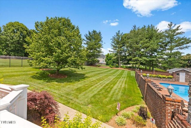 106 Sterling Springs Drive, Johnson City, TN 37604