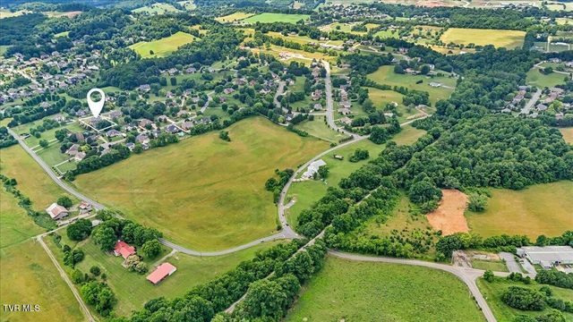 106 Sterling Springs Drive, Johnson City, TN 37604